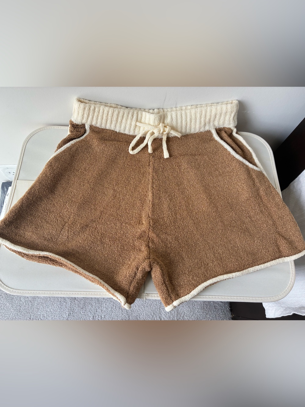 Promesa Brown Knit Athletic Shorts with Cream Trim- New without tags-M